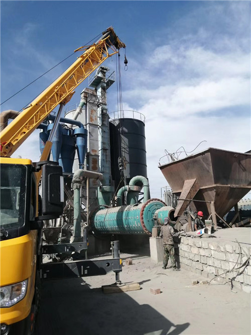 葫芦岛市设备搬运等各类工程项目中，吊车起着关键作用